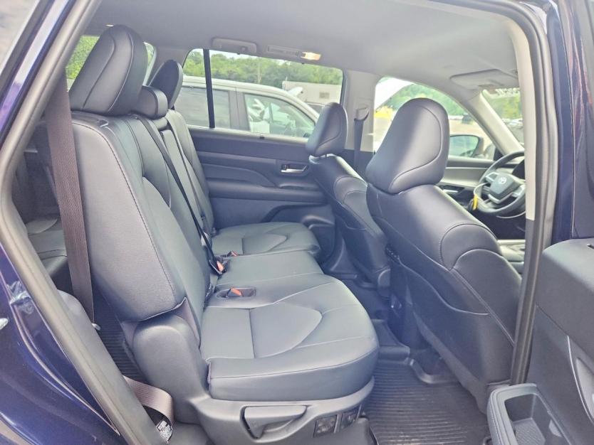 Salvage 2026 Toyota Grand Highlander Xle