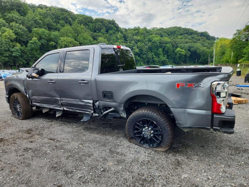 Salvage 2024 Ford F250 