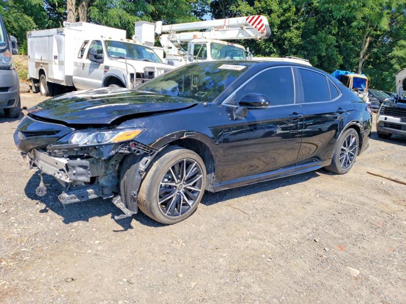 Salvage 2023 Toyota Camry Se