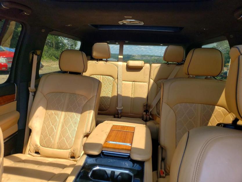 Salvage 2022 Jeep Grand Wagoneer Series Iii