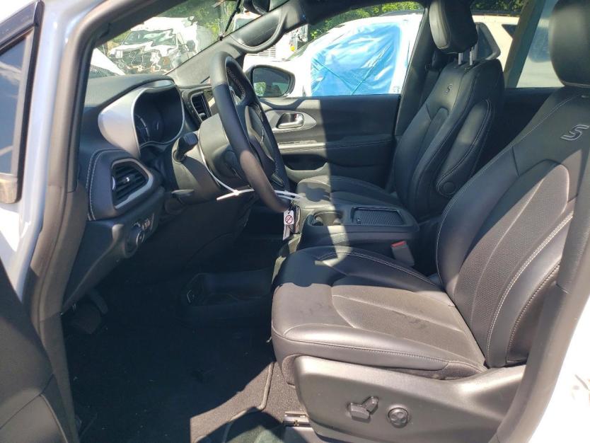 Salvage 2024 Chrysler Pacifica Hybrid Select