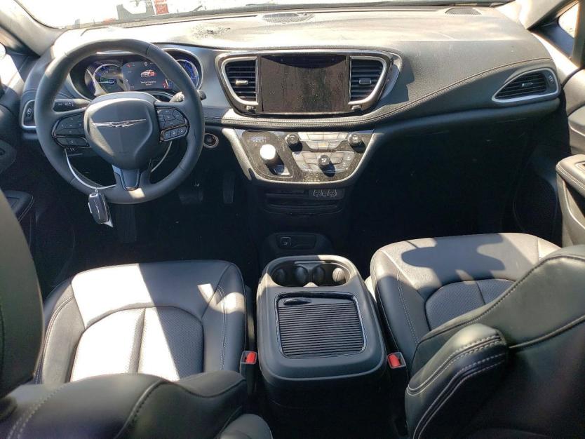 Salvage 2024 Chrysler Pacifica Hybrid Select
