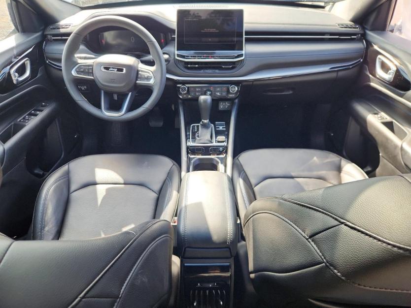 Salvage 2025 Jeep Compass Limited