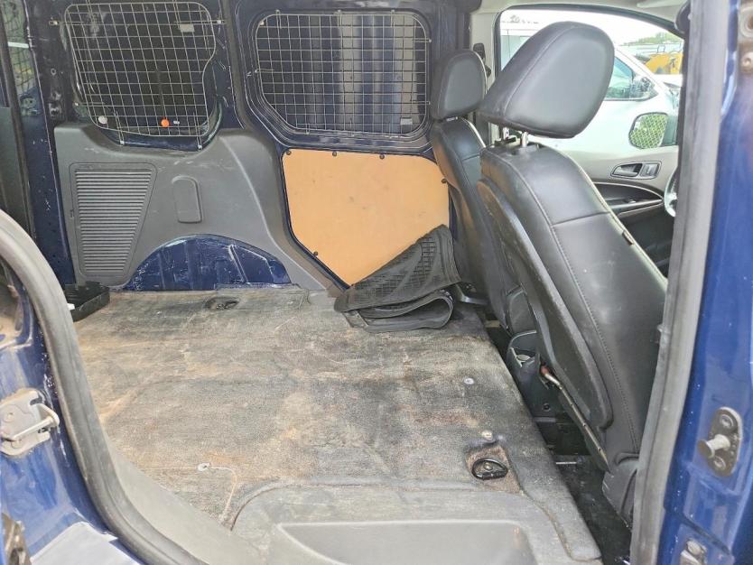 Salvage 2019 Ford Transit Connect 