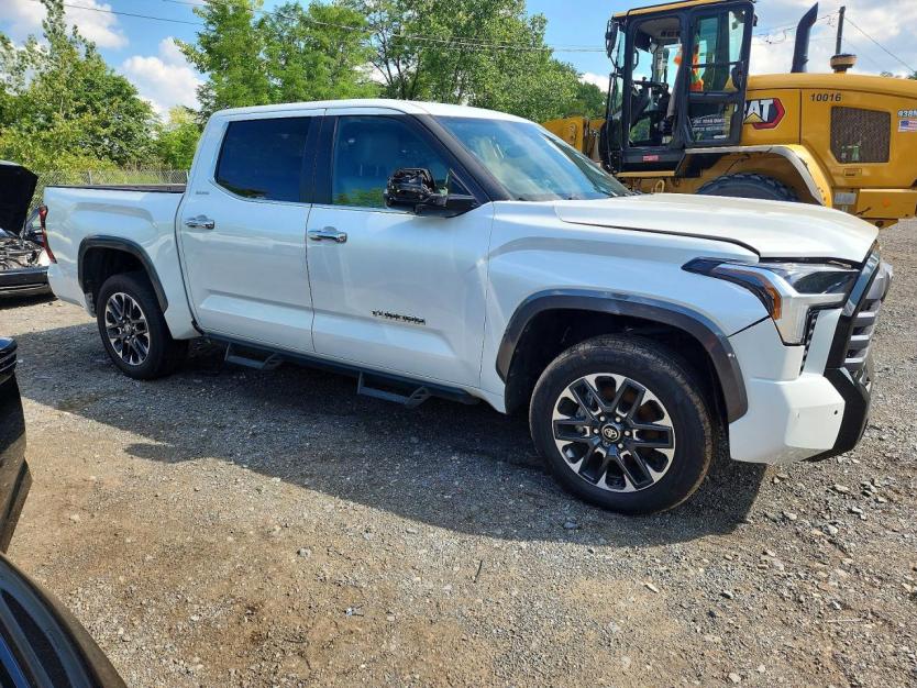 Salvage 2025 Toyota Tundra Limited