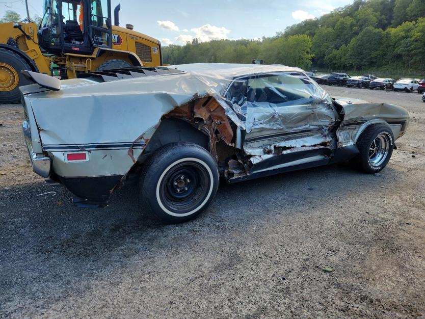 Salvage 1971 Ford Mustang M1