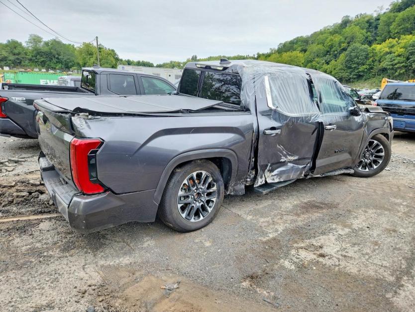 Salvage 2025 Toyota Tundra Crewmax Limited