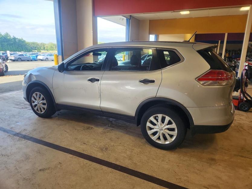 Salvage 2016 Nissan Rogue 