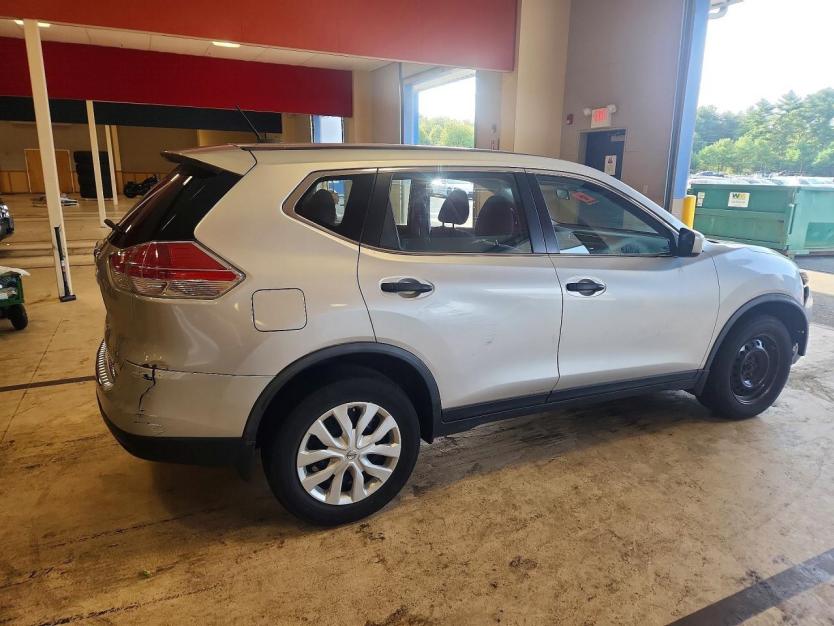 Salvage 2016 Nissan Rogue 