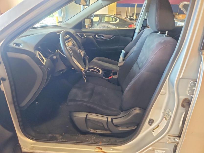 Salvage 2016 Nissan Rogue 