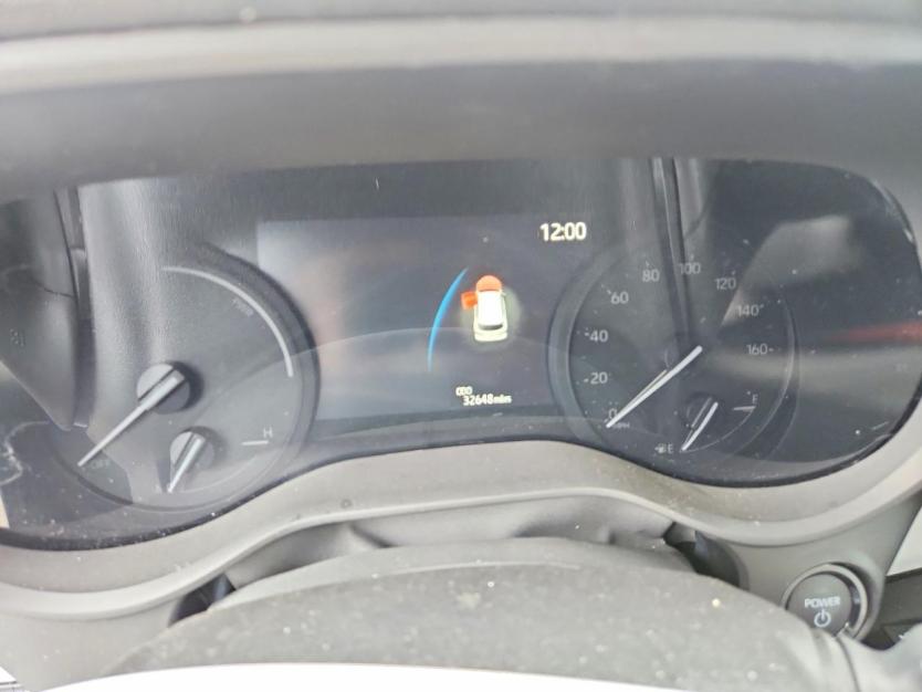 Salvage 2025 Toyota Sienna Xle