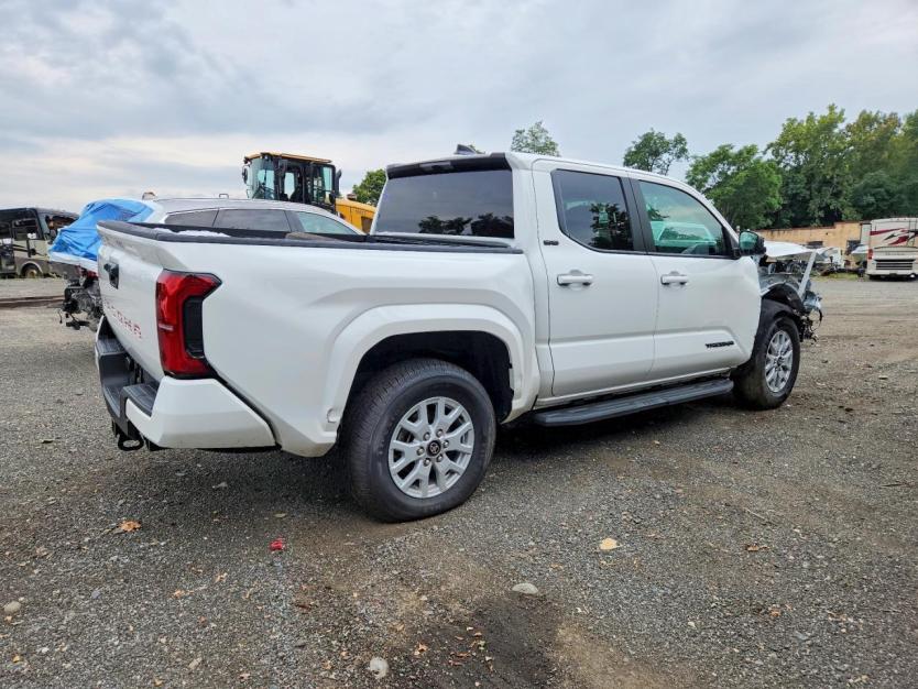 Salvage 2025 Toyota Tacoma 