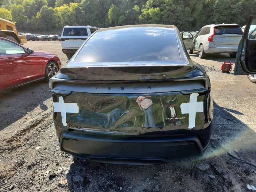 Salvage 2026 Tesla Model Y 