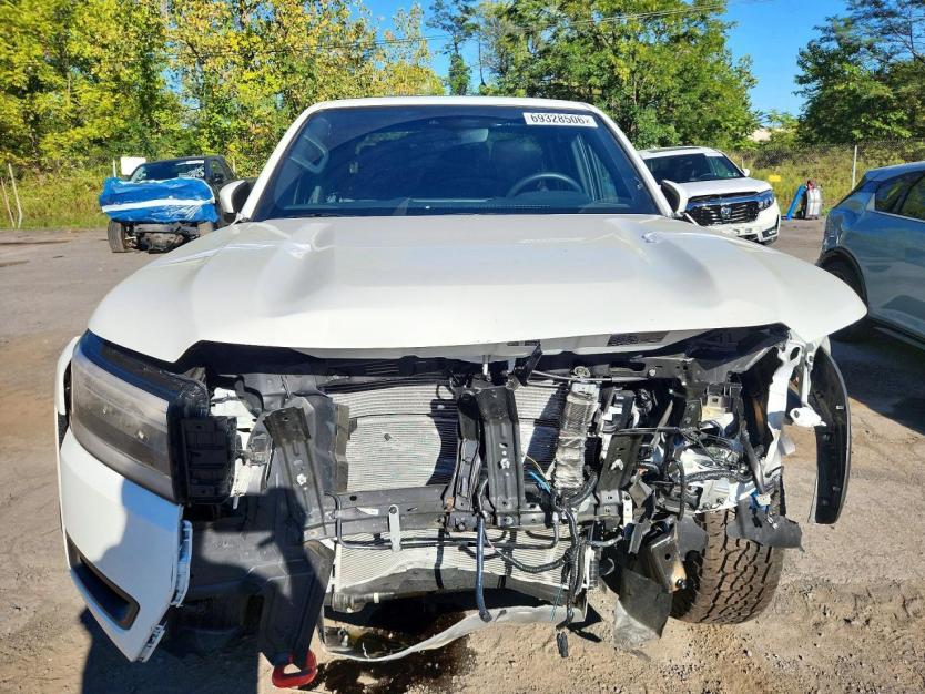 Salvage 2025 Nissan Frontier Pro-4x