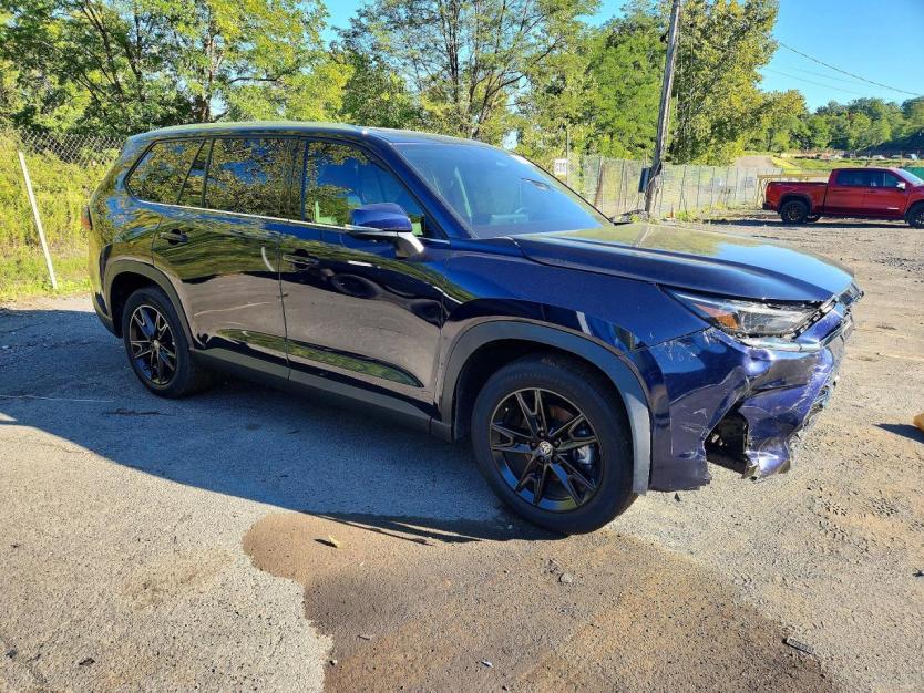 Salvage 2025 Toyota Grand Highlander Hybrid Limited