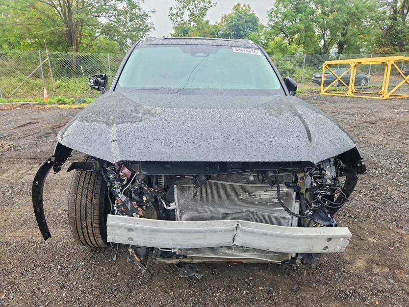 Salvage 2025 Toyota Grand Highlander Xle