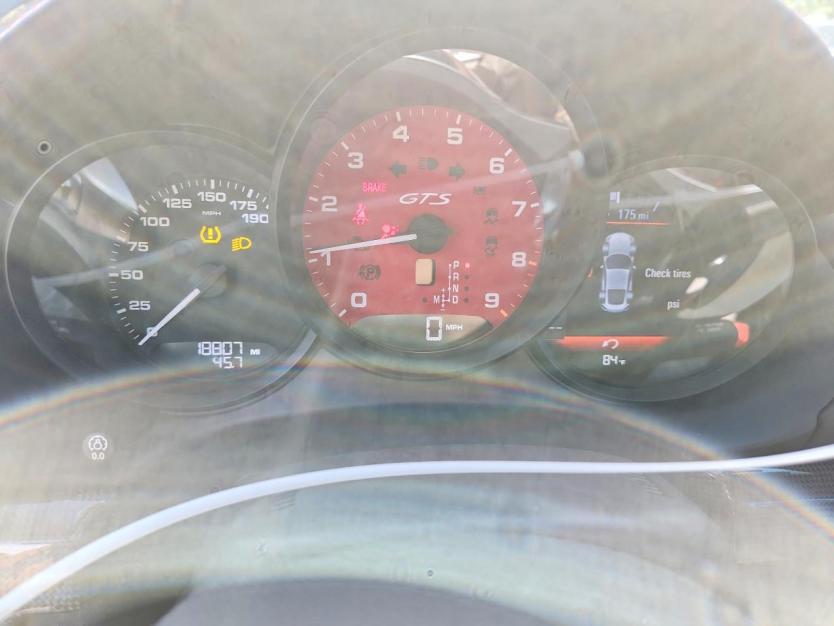 Salvage 2016 Porsche Cayman Gts