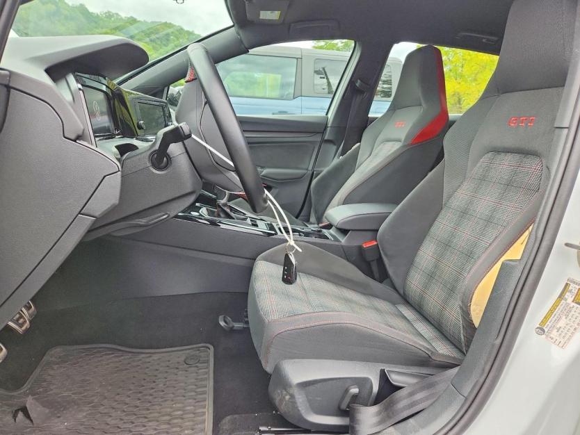 Salvage 2024 Volkswagen Gti S