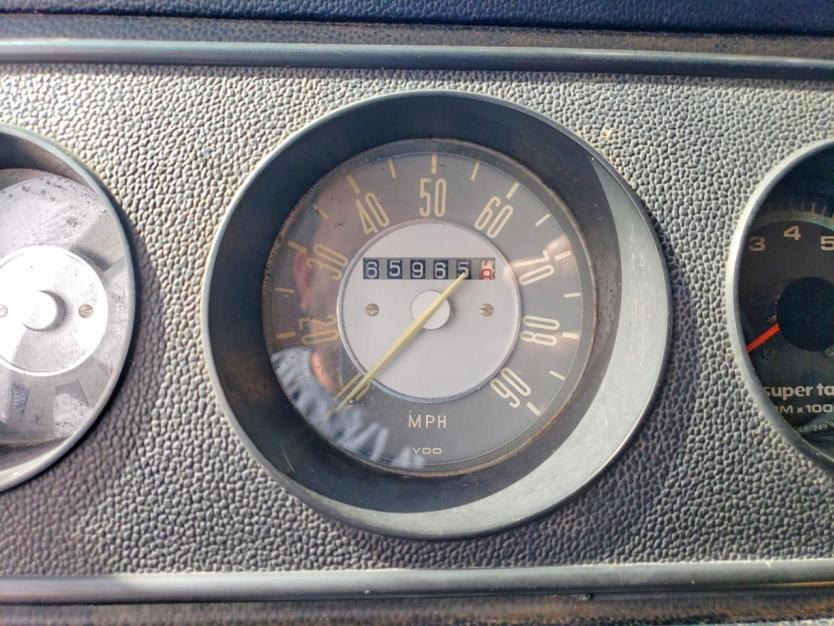 Salvage 1970 Volkswagen Transporter 
