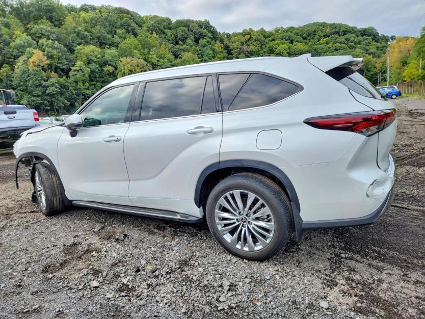 Salvage 2024 Toyota Highlander Platinum
