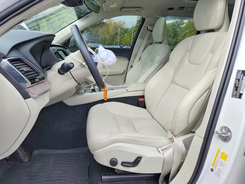 Salvage 2025 Volvo Xc90 Plus