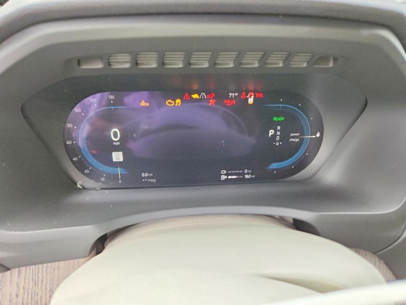 Salvage 2025 Volvo Xc90 Plus