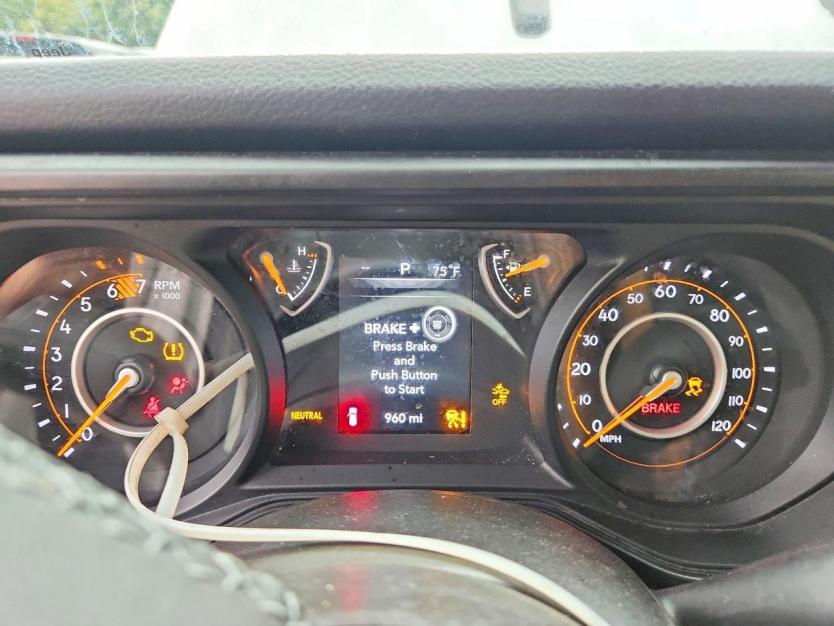 Salvage 2026 Jeep Wrangler 