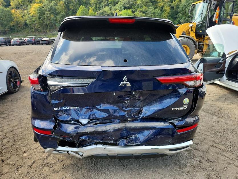Salvage 2024 Mitsubishi Outlander Se