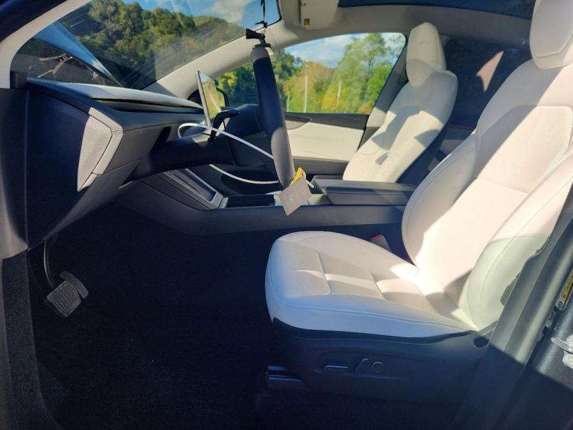 Salvage 2026 Tesla Model Y 