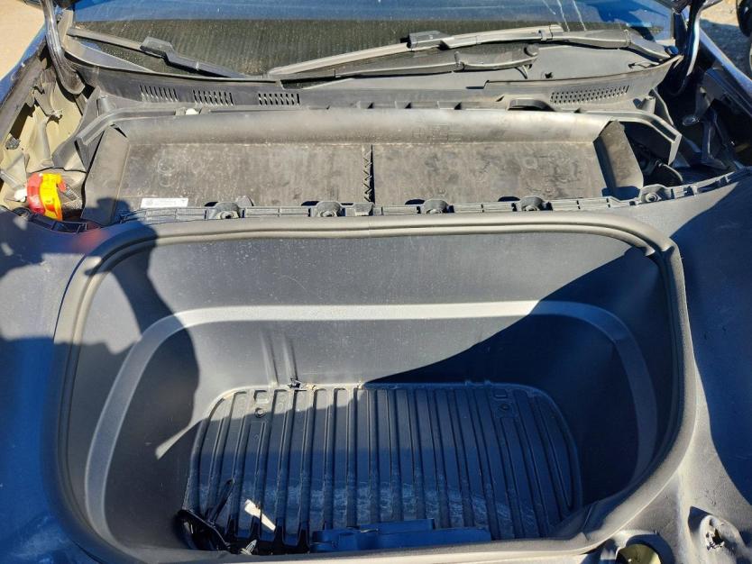 Salvage 2026 Tesla Model Y 