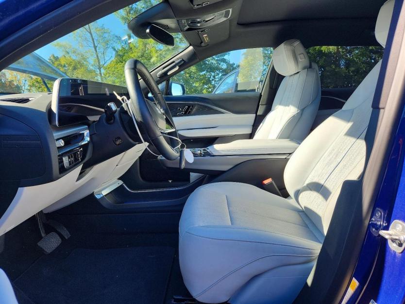 Salvage 2024 Cadillac Lyriq Luxury