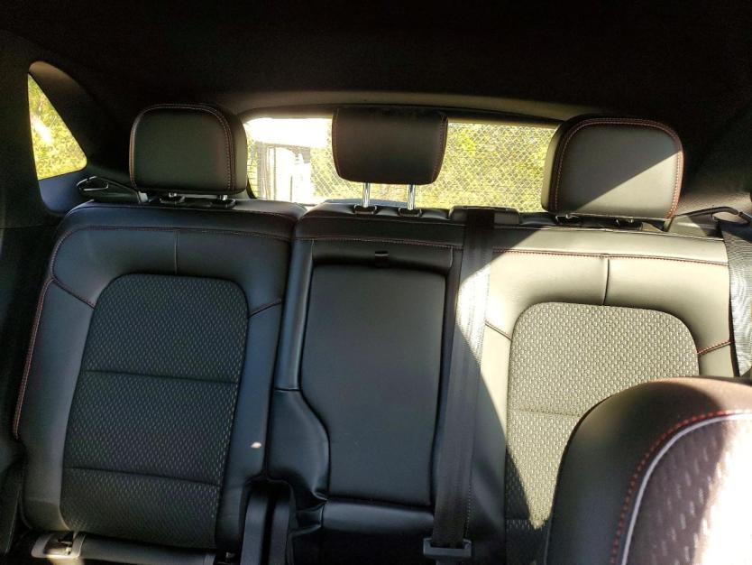 Salvage 2025 Ford Escape 
