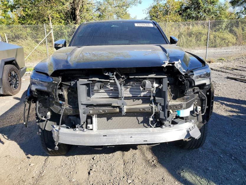Salvage 2025 Toyota Tacoma Limited