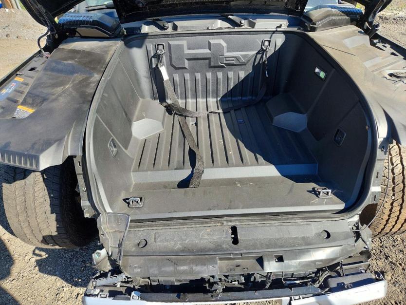 Salvage 2026 Gmc Hummer 