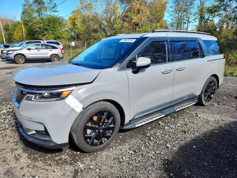 Salvage 2024 Kia Carnival Prestige