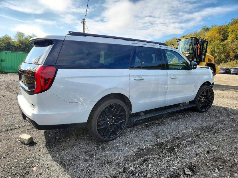 Salvage 2026 Ford Expedition Max Platinum