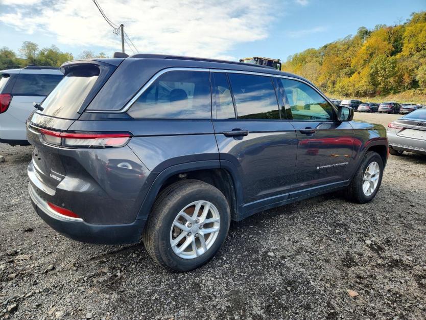 Salvage 2024 Jeep Grand Cherokee Laredo