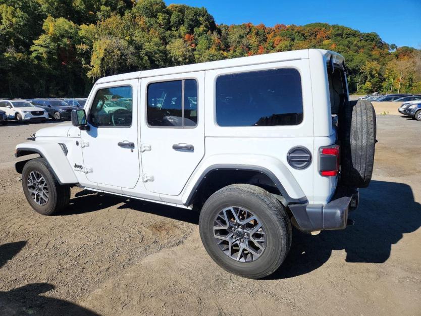 Salvage 2025 Jeep Wrangler Sahara