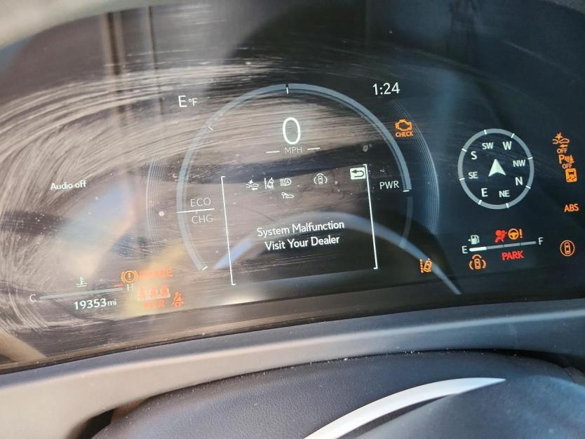 Salvage 2025 Lexus Ux 300h 