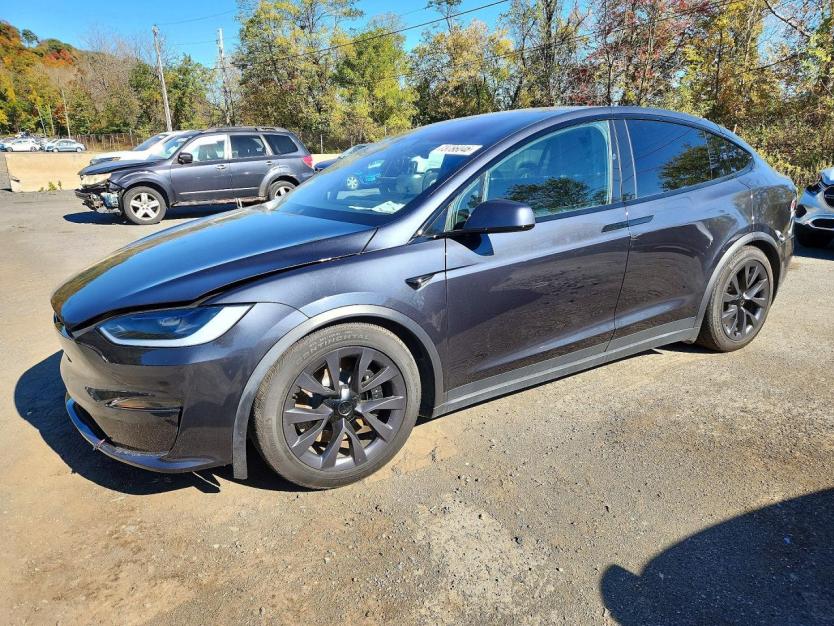 Salvage 2024 Tesla Model X 