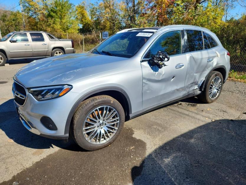 Salvage 2025 Mercedes Benz Glc 300 4matic