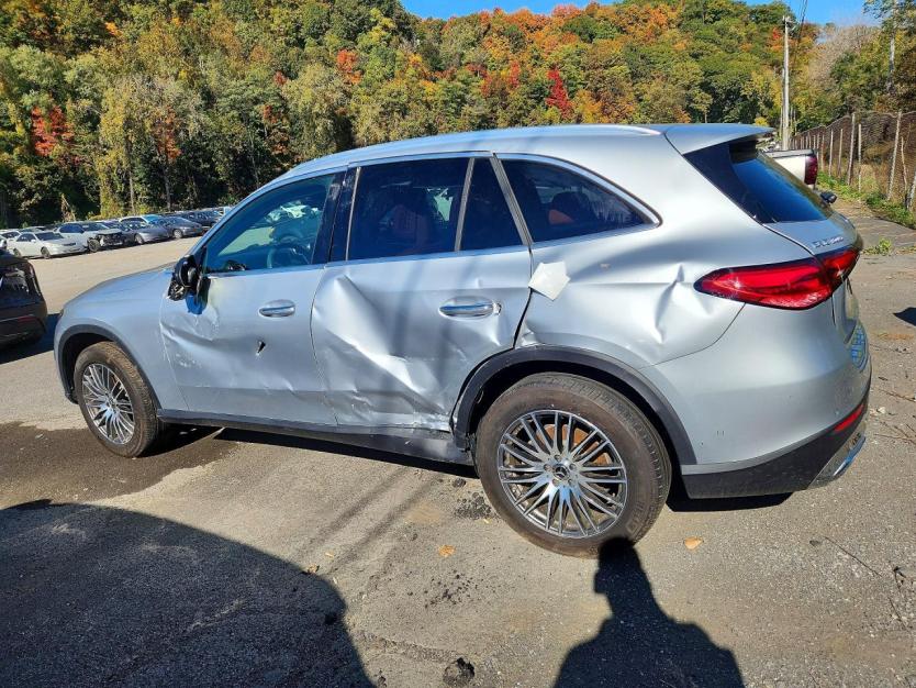 Salvage 2025 Mercedes Benz Glc 300 4matic