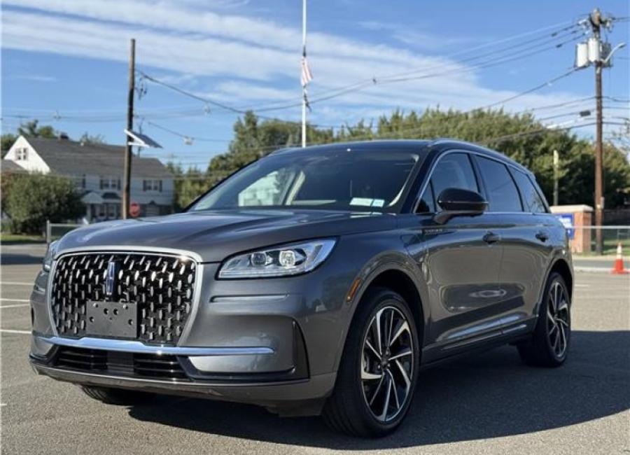 Salvage 2024 Lincoln Corsair  in Black