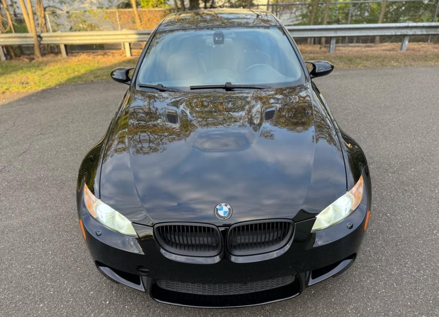Salvage 2009 Bmw M3  in Black