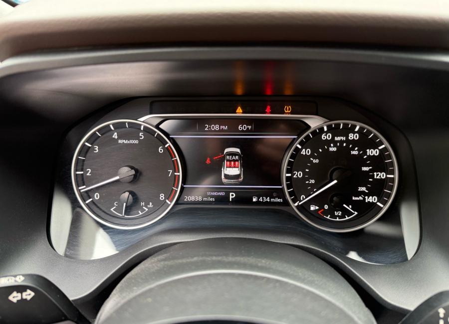 Salvage 2023 Nissan Rogue Sv in Black