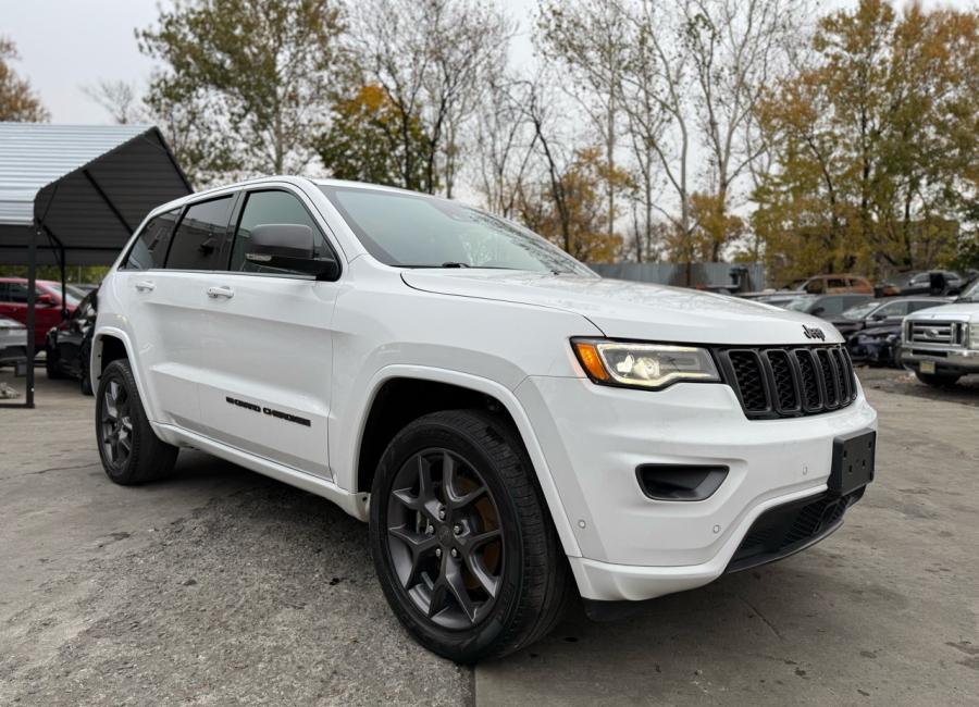 Salvage 2021 Jeep Grand Cherokee Limited in White