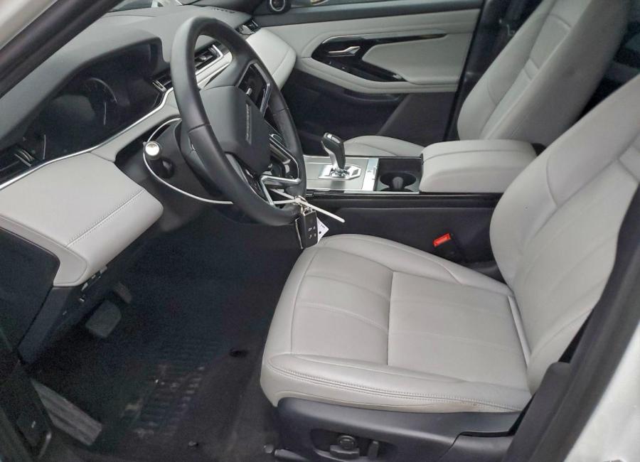 Salvage 2023 Land Rover Evoque Se in White