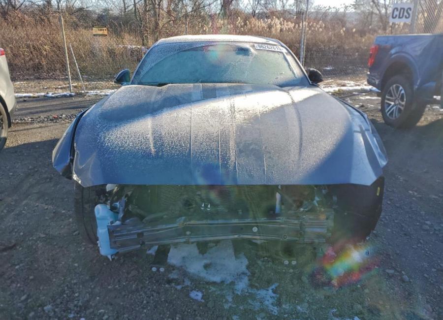 Salvage 2024 Ford Mustang  in Gray