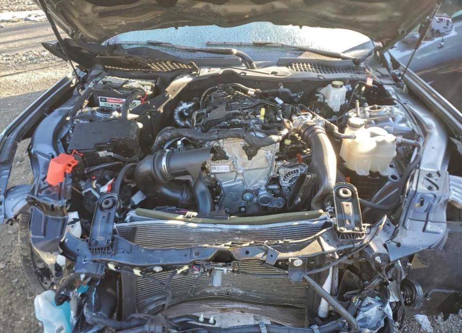 Salvage 2024 Ford Mustang  in Gray