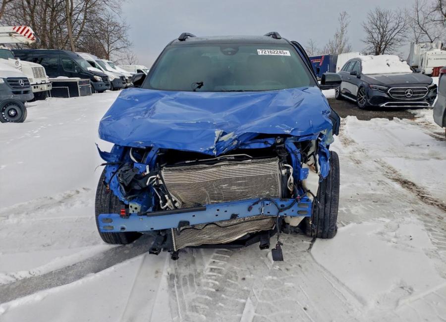 Salvage 2025 Chevrolet Equinox Rs in Blue